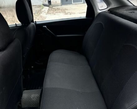 Черный ВАЗ Гранта, объемом двигателя 1.6 л и пробегом 257 тыс. км за 2750 $, фото 5 на Automoto.ua