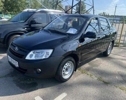 Черный ВАЗ Гранта, объемом двигателя 1.6 л и пробегом 70 тыс. км за 3900 $, фото 1 на Automoto.ua