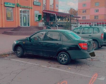 ВАЗ Гранта 2012 у Умани на Automoto.ua Чорний ВАЗ Гранта, об'ємом двигуна 1.5 л та пробігом 174 тис. км за 1800 $, фото 1 на Automoto.ua