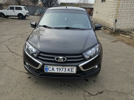 ВАЗ Гранта 2021 в Городище на Automoto.ua Черный ВАЗ Гранта, объемом двигателя 1.6 л и пробегом 16 тыс. км за 7200 $, фото 1 на Automoto.ua
