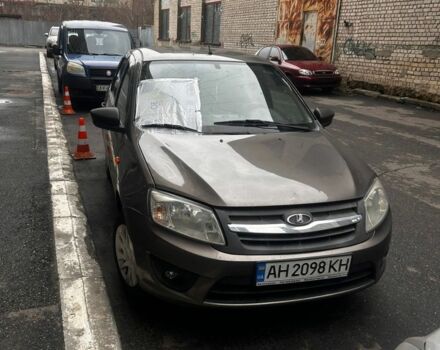 Коричневий ВАЗ Гранта, об'ємом двигуна 0 л та пробігом 161 тис. км за 2200 $, фото 1 на Automoto.ua