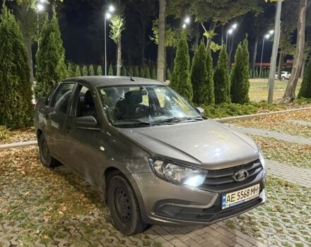 Коричневый ВАЗ Гранта, объемом двигателя 1.6 л и пробегом 32 тыс. км за 7100 $, фото 1 на Automoto.ua
