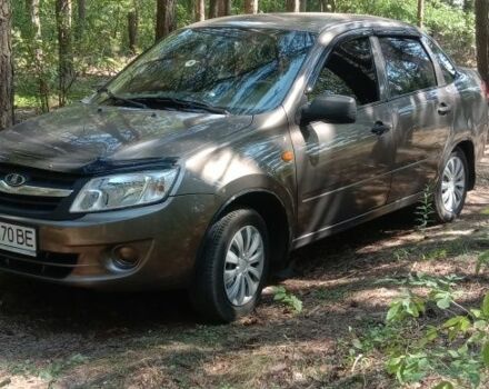 Коричневий ВАЗ Гранта, об'ємом двигуна 1.6 л та пробігом 120 тис. км за 4300 $, фото 1 на Automoto.ua