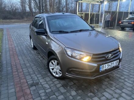 ВАЗ Гранта 2019 у Кременчуге на Automoto.ua Коричневий ВАЗ Гранта, об'ємом двигуна 1.6 л та пробігом 45 тис. км за 5600 $, фото 1 на Automoto.ua
