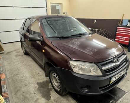 Червоний ВАЗ Гранта, об'ємом двигуна 0 л та пробігом 290 тис. км за 1700 $, фото 9 на Automoto.ua