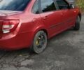 ВАЗ Гранта 2013 у Хороле на Automoto.ua Червоний ВАЗ Гранта, об'ємом двигуна 1.6 л та пробігом 175 тис. км за 2650 $, фото 3 на Automoto.ua