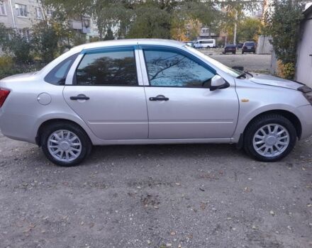 Серый ВАЗ Гранта, объемом двигателя 1.6 л и пробегом 198 тыс. км за 3200 $, фото 14 на Automoto.ua