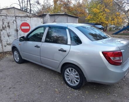 Серый ВАЗ Гранта, объемом двигателя 1.6 л и пробегом 198 тыс. км за 3200 $, фото 13 на Automoto.ua