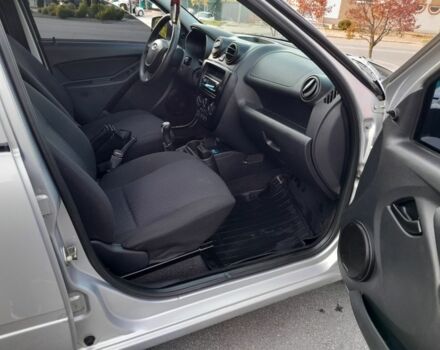 Серый ВАЗ Гранта, объемом двигателя 1.6 л и пробегом 198 тыс. км за 3200 $, фото 22 на Automoto.ua