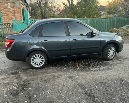 Сірий ВАЗ Гранта, об'ємом двигуна 1.6 л та пробігом 75 тис. км за 4300 $, фото 2 на Automoto.ua