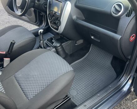 Сірий ВАЗ Гранта, об'ємом двигуна 1.6 л та пробігом 75 тис. км за 4300 $, фото 11 на Automoto.ua