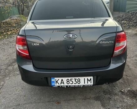 Сірий ВАЗ Гранта, об'ємом двигуна 1.6 л та пробігом 75 тис. км за 4300 $, фото 4 на Automoto.ua