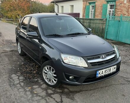 Сірий ВАЗ Гранта, об'ємом двигуна 1.6 л та пробігом 75 тис. км за 4300 $, фото 1 на Automoto.ua