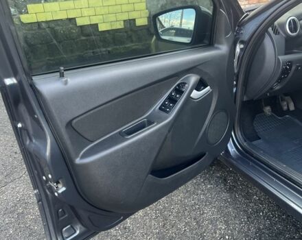 Сірий ВАЗ Гранта, об'ємом двигуна 1.6 л та пробігом 75 тис. км за 4300 $, фото 14 на Automoto.ua