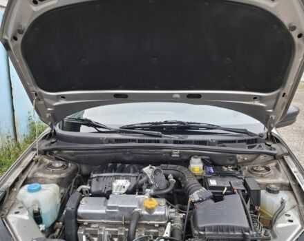 Серый ВАЗ Гранта, объемом двигателя 1 л и пробегом 23 тыс. км за 5999 $, фото 2 на Automoto.ua