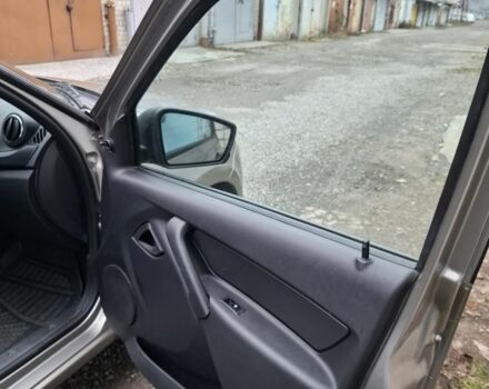 Серый ВАЗ Гранта, объемом двигателя 1 л и пробегом 23 тыс. км за 5999 $, фото 12 на Automoto.ua