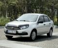 Серый ВАЗ Гранта, объемом двигателя 1.6 л и пробегом 32 тыс. км за 5504 $, фото 1 на Automoto.ua