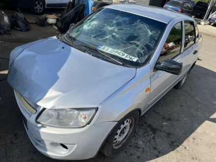 Сірий ВАЗ Гранта, об'ємом двигуна 1.6 л та пробігом 180 тис. км за 1214 $, фото 1 на Automoto.ua