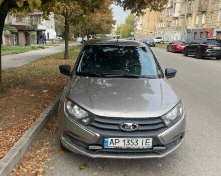 Сірий ВАЗ Гранта, об'ємом двигуна 1.6 л та пробігом 100 тис. км за 6300 $, фото 1 на Automoto.ua