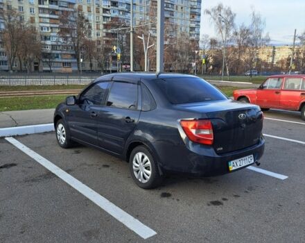 Синій ВАЗ Гранта, об'ємом двигуна 1.6 л та пробігом 267 тис. км за 1850 $, фото 2 на Automoto.ua