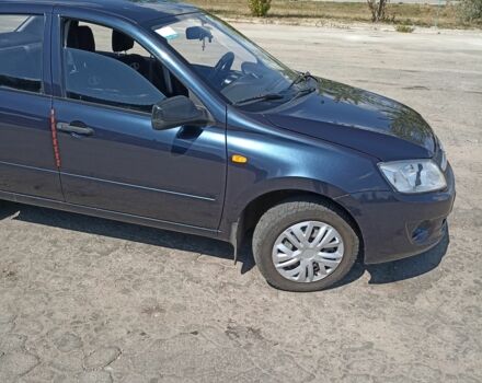 Синий ВАЗ Гранта, объемом двигателя 1.6 л и пробегом 98 тыс. км за 3100 $, фото 4 на Automoto.ua