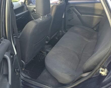 Синій ВАЗ Гранта, об'ємом двигуна 1.6 л та пробігом 267 тис. км за 1850 $, фото 7 на Automoto.ua