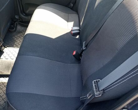 Синий ВАЗ Гранта, объемом двигателя 1.6 л и пробегом 98 тыс. км за 3100 $, фото 8 на Automoto.ua