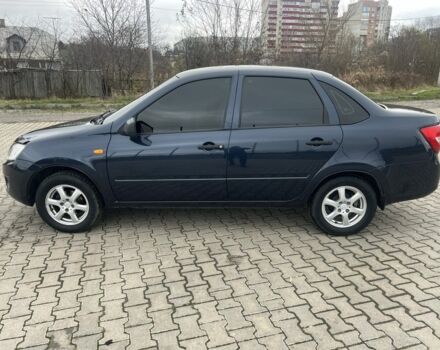 Синий ВАЗ Гранта, объемом двигателя 1.6 л и пробегом 96 тыс. км за 3800 $, фото 4 на Automoto.ua