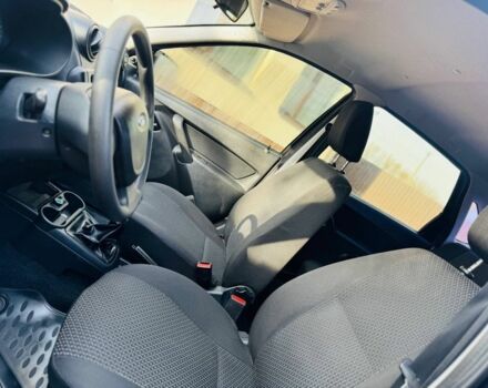 Синий ВАЗ Гранта, объемом двигателя 1.6 л и пробегом 140 тыс. км за 1850 $, фото 7 на Automoto.ua