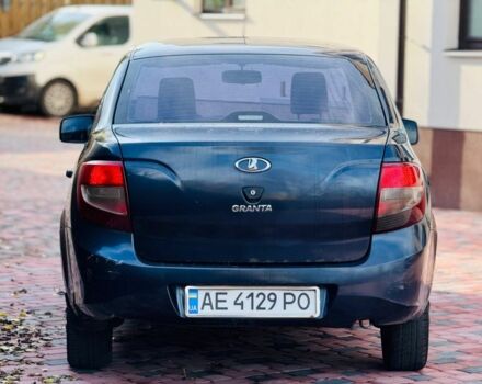 Синий ВАЗ Гранта, объемом двигателя 1.6 л и пробегом 140 тыс. км за 1850 $, фото 4 на Automoto.ua