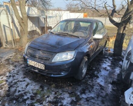 Синий ВАЗ Гранта, объемом двигателя 0 л и пробегом 300 тыс. км за 1150 $, фото 1 на Automoto.ua