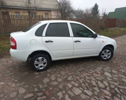 Белый ВАЗ Калина, объемом двигателя 1.6 л и пробегом 1 тыс. км за 2400 $, фото 1 на Automoto.ua