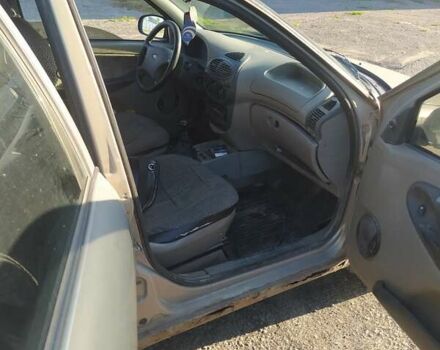 Бежевый ВАЗ Калина, объемом двигателя 1.6 л и пробегом 537 тыс. км за 800 $, фото 7 на Automoto.ua