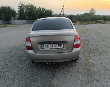 Бежевый ВАЗ Калина, объемом двигателя 1.6 л и пробегом 140 тыс. км за 2200 $, фото 2 на Automoto.ua