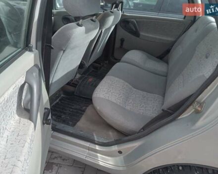 Бежевый ВАЗ Калина, объемом двигателя 1.6 л и пробегом 270 тыс. км за 2200 $, фото 9 на Automoto.ua