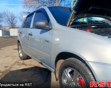 Бежевий ВАЗ Kalina, об'ємом двигуна 1.6 л та пробігом 170 тис. км за 2500 $, фото 4 на Automoto.ua