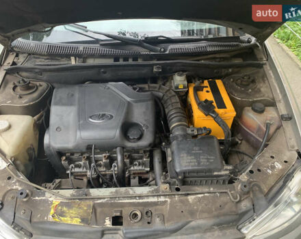Бежевий ВАЗ Калина, об'ємом двигуна 0 л та пробігом 40 тис. км за 2999 $, фото 6 на Automoto.ua