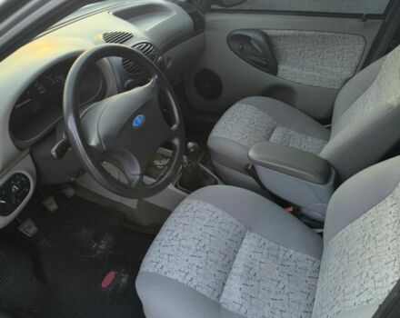 Бежевый ВАЗ Калина, объемом двигателя 1.6 л и пробегом 140 тыс. км за 2200 $, фото 5 на Automoto.ua