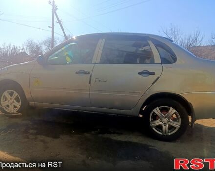 Бежевий ВАЗ Kalina, об'ємом двигуна 1.6 л та пробігом 170 тис. км за 2500 $, фото 2 на Automoto.ua