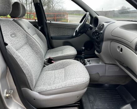 Бежевый ВАЗ Калина, объемом двигателя 1.6 л и пробегом 100 тыс. км за 2600 $, фото 15 на Automoto.ua