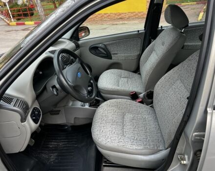 Бежевый ВАЗ Калина, объемом двигателя 1.6 л и пробегом 100 тыс. км за 2600 $, фото 9 на Automoto.ua