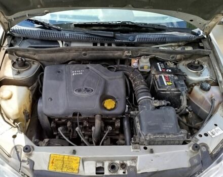 Бежевий ВАЗ Калина, об'ємом двигуна 1.6 л та пробігом 87 тис. км за 2300 $, фото 7 на Automoto.ua