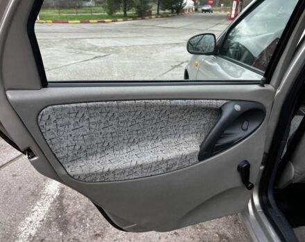 Бежевый ВАЗ Калина, объемом двигателя 1.6 л и пробегом 100 тыс. км за 2600 $, фото 14 на Automoto.ua