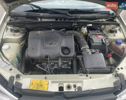 Бежевий ВАЗ Калина, об'ємом двигуна 1.6 л та пробігом 91 тис. км за 2999 $, фото 16 на Automoto.ua