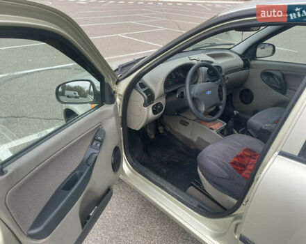 Бежевий ВАЗ Калина, об'ємом двигуна 1.6 л та пробігом 91 тис. км за 2999 $, фото 8 на Automoto.ua