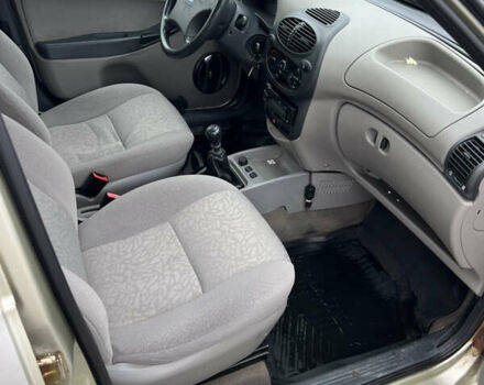 Бежевый ВАЗ Калина, объемом двигателя 1.4 л и пробегом 81 тыс. км за 2150 $, фото 31 на Automoto.ua