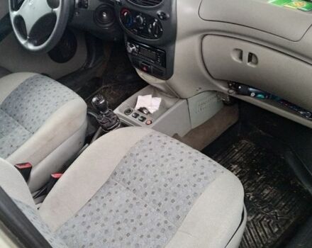 Бежевий ВАЗ Калина, об'ємом двигуна 1.6 л та пробігом 194 тис. км за 1000 $, фото 4 на Automoto.ua