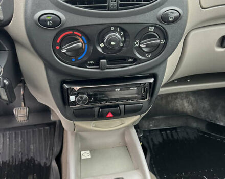 Бежевый ВАЗ Калина, объемом двигателя 1.4 л и пробегом 81 тыс. км за 2150 $, фото 25 на Automoto.ua