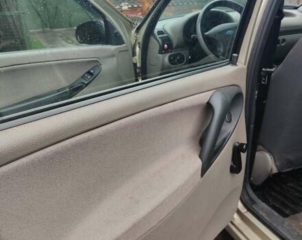 Бежевый ВАЗ Калина, объемом двигателя 1.6 л и пробегом 160 тыс. км за 1850 $, фото 23 на Automoto.ua