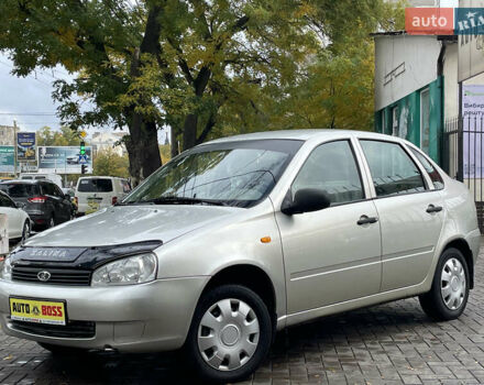 Бежевый ВАЗ Калина, объемом двигателя 1.4 л и пробегом 212 тыс. км за 3000 $, фото 1 на Automoto.ua